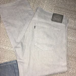 Levi Jeans 596